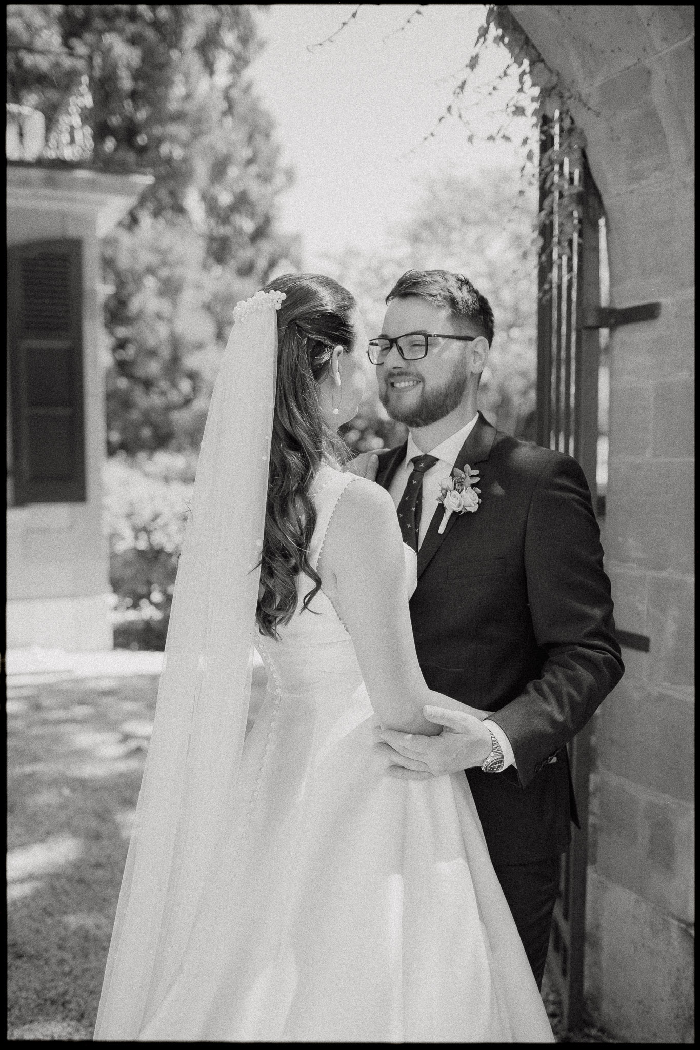 Mariage américain au Moulin du Creux en Suisse.
